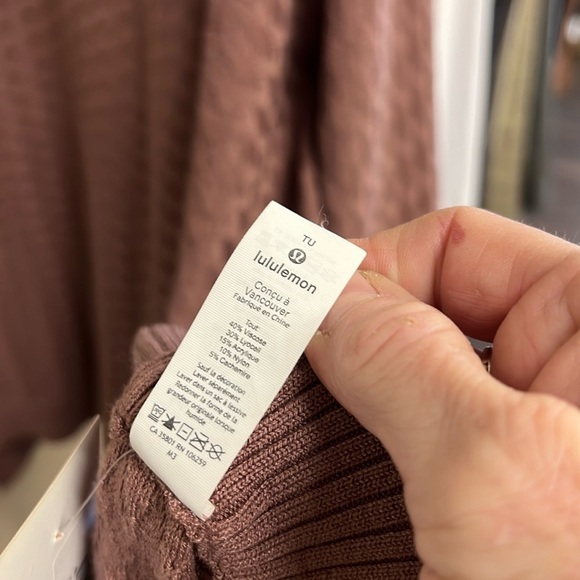 Lululemon Topaz Textured Poncho Wrap Viscose/Tencel/Cashmere Blend O/S - Picture 8 of 8